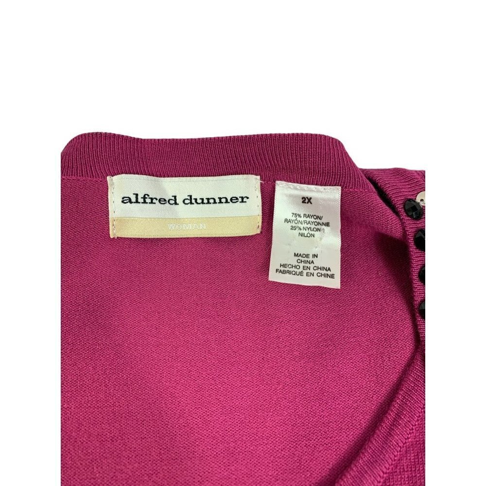 Alfred Dunner Women's Dancing Berry Top - Picture 4 of 7